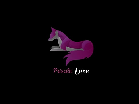❤️ Paran m te kite m poukont mwen ak sè m nan e m te vide lèt sou tete l. ️ Porno nan nou ❌❤
