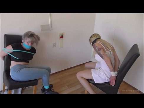 ❤️ Dejwe / mare ak gagged / demwazel nan detrès ️ Porno nan nou ❌❤